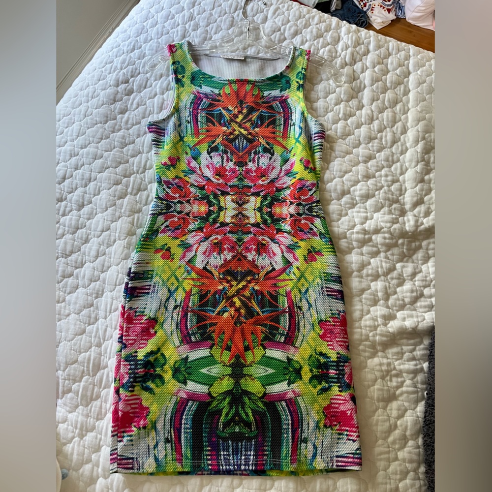 Multicolor bodycon floral dress